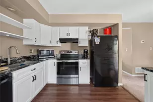69 E 2nd St, Alburtis Boro, PA 18011 - Photo 22