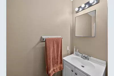 69 E 2nd St, Alburtis Boro, PA 18011 - Photo 34