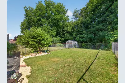69 E 2nd St, Alburtis Boro, PA 18011 - Photo 10