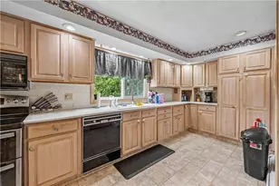 7717 Herstra Ct, New Tripoli, PA 18066 - Photo 10