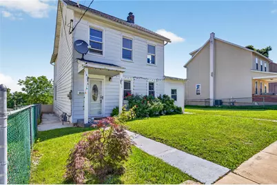 2111 N 1st Avenue, Whitehall Township, PA 18052 - Photo 8