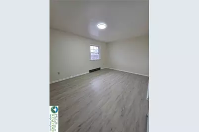2734 Ronca, Hanover Twp, PA 18109 - Photo 12