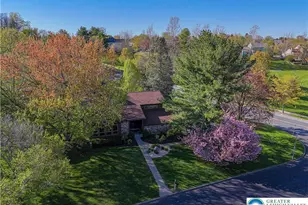 3705 Vale View Dr, South Whitehall Township, PA 18103 - Photo 6