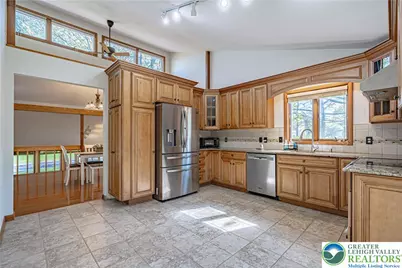 3705 Vale View Drive, South Whitehall Township, PA 18103 - Photo 18
