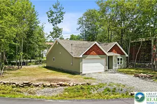 3111 Briarwood Dr, Coolbaugh Twp, PA 18466 - Photo 28