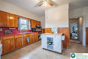 1202 Wiley St, Fountain Hill Boro, PA 18015 - Photo 14