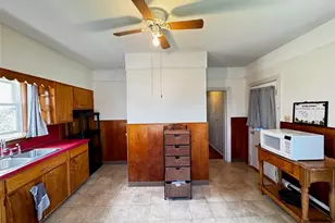 1202 Wiley St, Fountain Hill Boro, PA 18015 - Photo 42
