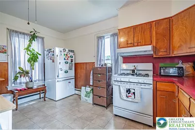 1202 Wiley Street, Fountain Hill Boro, PA 18015 - Photo 16