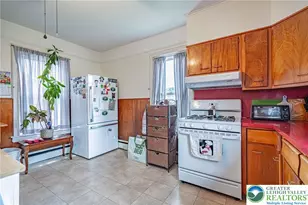 1202 Wiley St, Fountain Hill Boro, PA 18015 - Photo 16