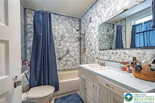 1202 Wiley St, Fountain Hill Boro, PA 18015 - Photo 12