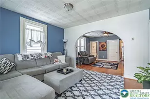 1202 Wiley St, Fountain Hill Boro, PA 18015 - Photo 4