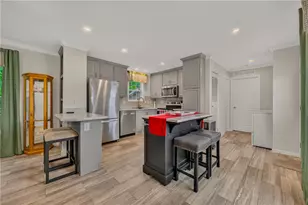 7458 Continental Cir, Upper Macungie Township, PA 18087 - Photo 8