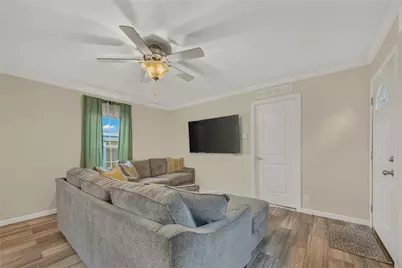 7458 Continental Circle, Upper Macungie Township, PA 18087 - Photo 6