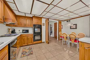 100 S Greenwood Ave, Easton, PA 18045 - Photo 28