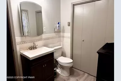 102 Indian Trail, Penn Forrest, PA 18229 - Photo 12