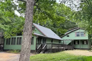 102 Indian Trail, Penn Forrest, PA 18229 - Photo 2