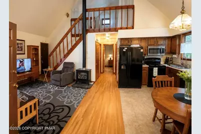 102 Indian Trail, Penn Forrest, PA 18229 - Photo 4