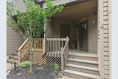 110 Woodmont Circle, Greentown, PA 18426 - Photo 6