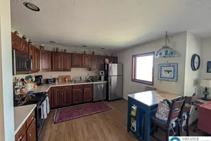 110 Woodmont Cir, Greentown, PA 18426 - Photo 10