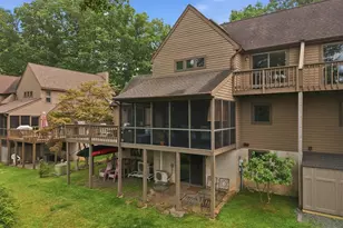 110 Woodmont Cir, Greentown, PA 18426 - Photo 52