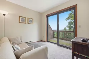 110 Woodmont Cir, Greentown, PA 18426 - Photo 22