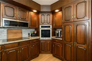 3629 Municipal Dr, Whitehall Township, PA 18052 - Photo 10