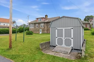 15 W 9th St, Jim Thorpe Boro, PA 18229 - Photo 30