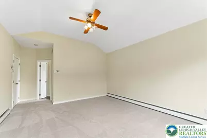 8247 Hensingersville Road, Lower Macungie Township, PA 18011 - Photo 28