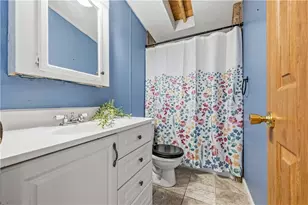 5100 Terri Ln, Lower Mt Bethel Twp, PA 18040 - Photo 16