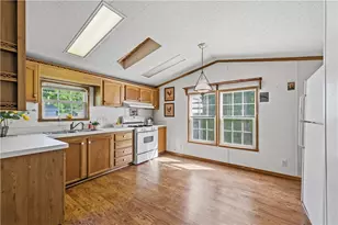 5100 Terri Ln, Lower Mt Bethel Twp, PA 18040 - Photo 8