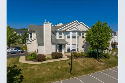 131 Olympic Way, Williams Township, PA 18042 - Photo 2
