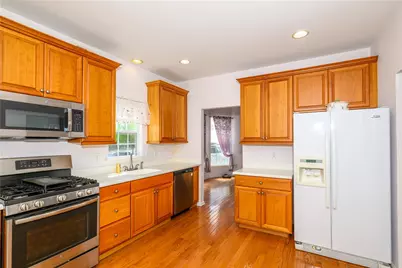 131 Olympic Way, Williams Township, PA 18042 - Photo 10