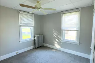 870 Chestnut St, Coplay Boro, PA 18037 - Photo 8