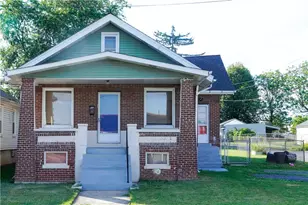 870 Chestnut St, Coplay Boro, PA 18037 - Photo 1