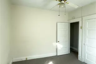870 Chestnut St, Coplay Boro, PA 18037 - Photo 12