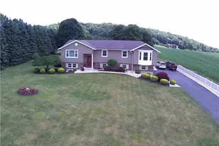 3549 Cedar Dr, Lehigh Township, PA 18088 - Photo 2