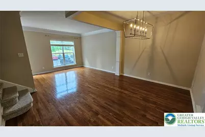 5262 Chandler Way, South Whitehall Township, PA 18069 - Photo 6