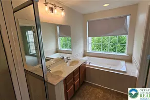 5262 Chandler Way, South Whitehall Township, PA 18069 - Photo 16