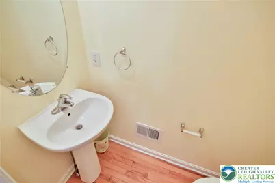5293 Chandler Way, South Whitehall Township, PA 18069 - Photo 12
