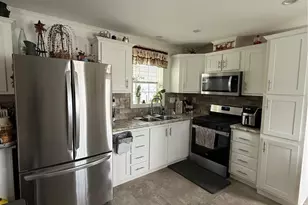 7468 Continental Cir, Upper Macungie Township, PA 18087 - Photo 6