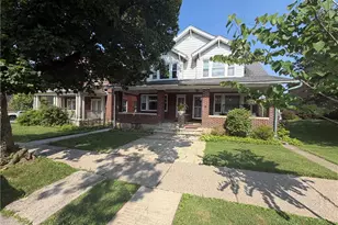 1403 Linden St, Bethlehem City, PA 18018 - Photo 2