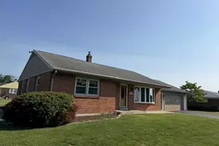 3821 Turner St, South Whitehall Township, PA 18104 - Photo 2