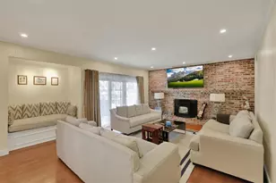 2210 Greenwood Rd, Allentown City, PA 18103 - Photo 14
