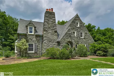 2835 Parkway Boulevard, Allentown City, PA 18104 - Photo 2