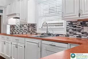 107 N Green St, Nazareth Boro, PA 18064 - Photo 46