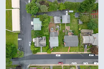 107 N Green Street, Nazareth Boro, PA 18064 - Photo 20