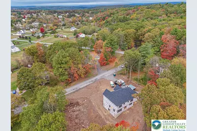 Woods Crossing, Chestnuthill Twp, PA 18322 - Photo 6