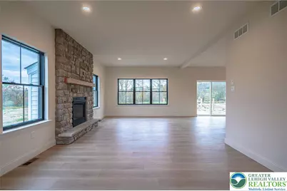 Woods Crossing, Chestnuthill Twp, PA 18322 - Photo 48