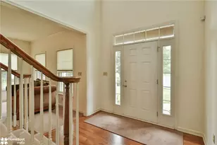 4704 Reston Dr, Easton, PA 18040 - Photo 4