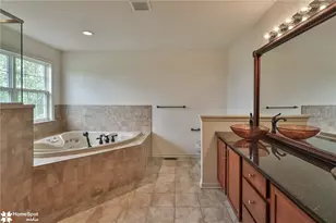 4704 Reston Dr, Easton, PA 18040 - Photo 30